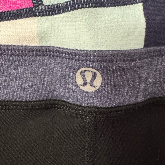 Lululemon Groove Crop Reversible Flare Leggings - Picture 12 of 13